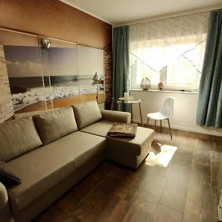 2 Raum Wohnung, Kuche, Wc Mit Dusche, 2 Terassen - 800 M Strand! Apartment *