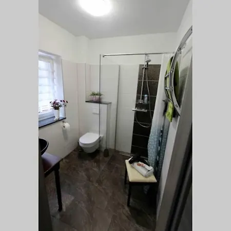 Apartment 2 Raum Wohnung, Kuche, Wc Mit Dusche, 2 Terassen - 800 M Strand! *